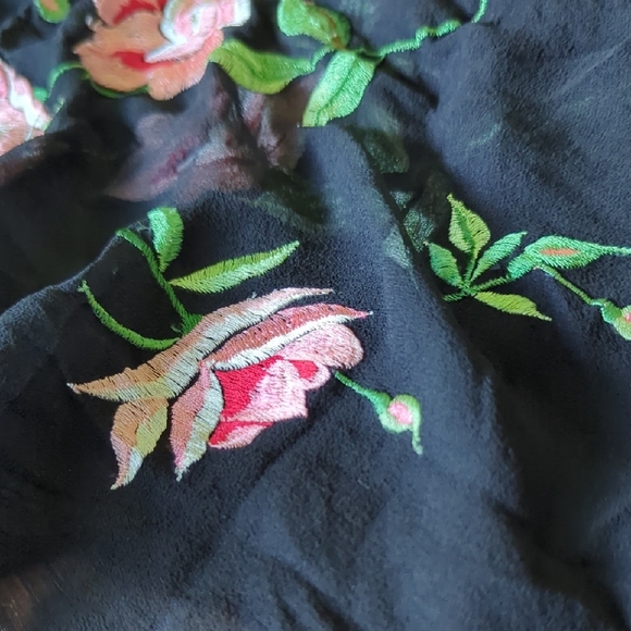 ECHO I Vintage Black Embroidered Pink Flower Floral Hand Rolled Silk Scarf - Picture 2 of 10